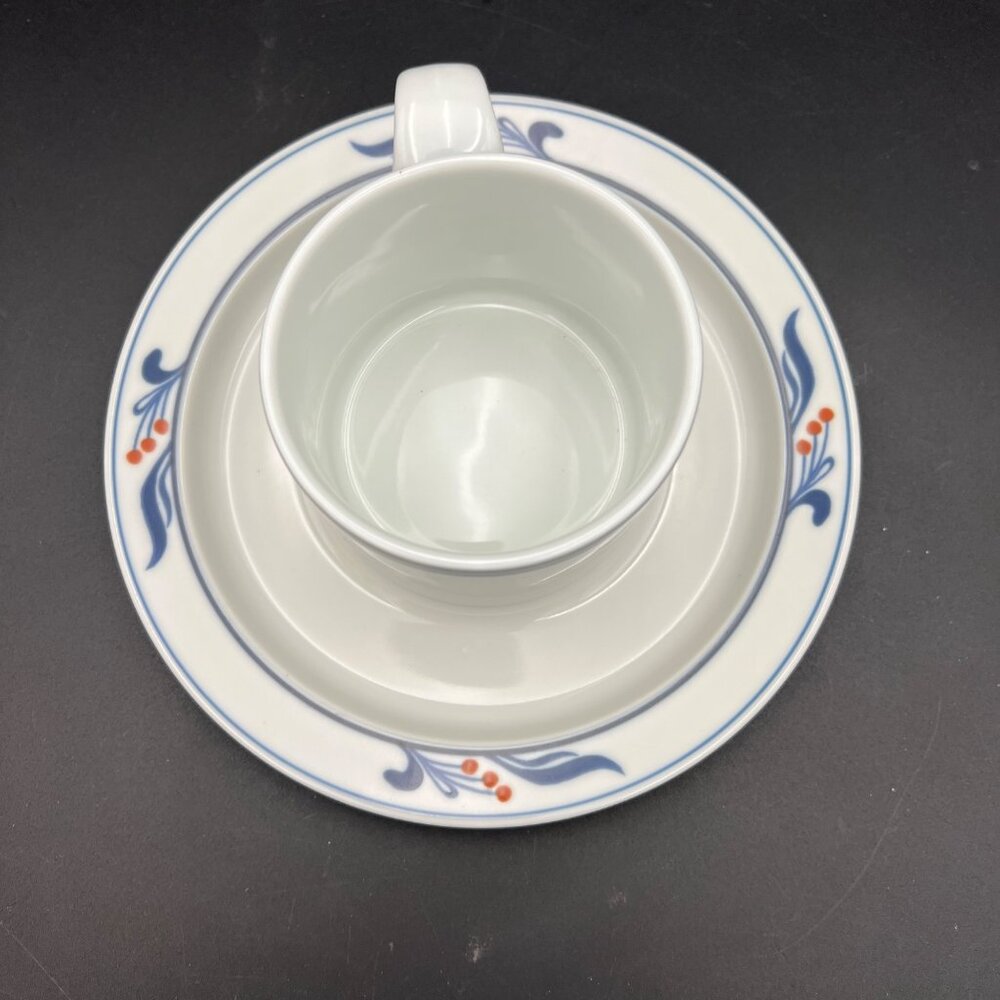 Dansk Bistro Maribo Pattern Flat Coffee Cup & Saucer Set (s) - Picture 10 of 12
